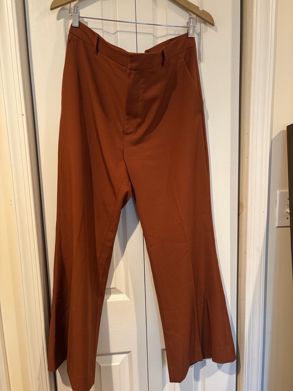 Women’s Straight-Leg Dress Pants (Banana Republic)